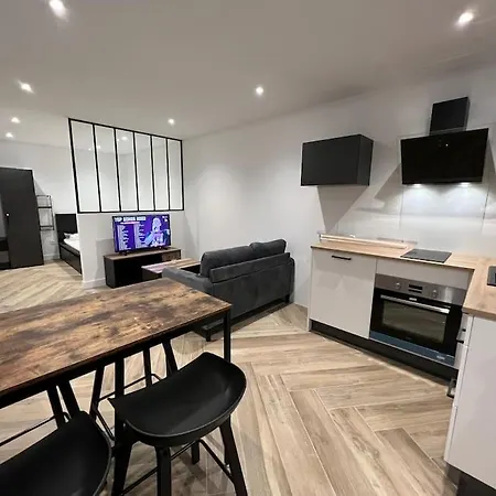 Le Superbe - Appartement Calme A Toulouse - Proche Transports Appartement *