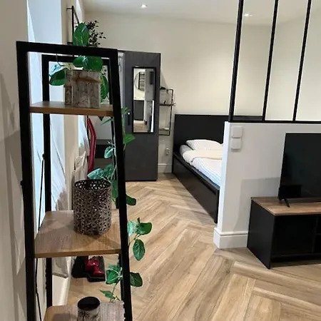 Appartement Le Superbe - Calme A - Parking Prive - Proche Transports *